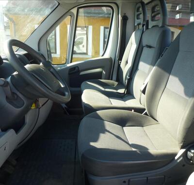 Peugeot Boxer 12
