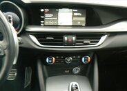 Alfa Romeo Stelvio SUV 2,1 l 154 kw