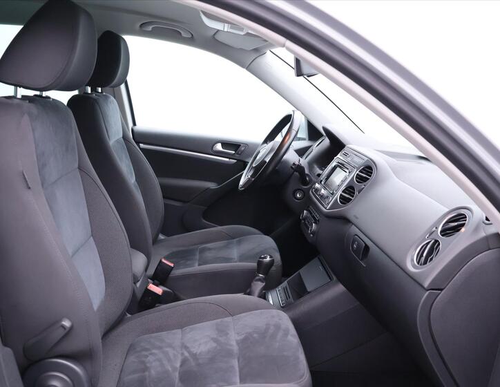 Volkswagen Tiguan 14