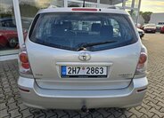 Toyota Corolla Verso 3