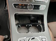 Mercedes-Benz Třídy E Kombi 2,0 l 143 kw