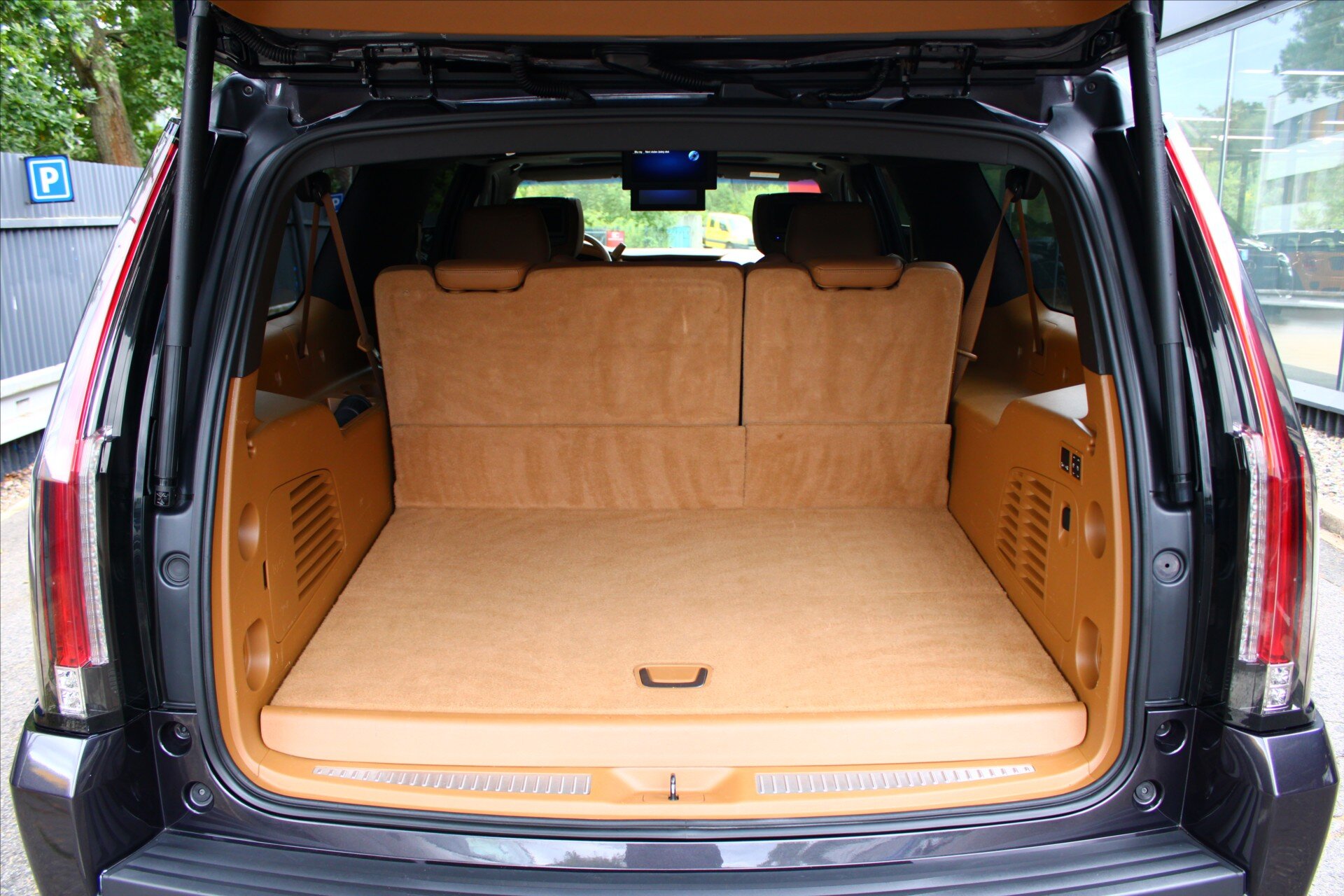 Cadillac Escalade Ostatní 6,2 l 313 kw