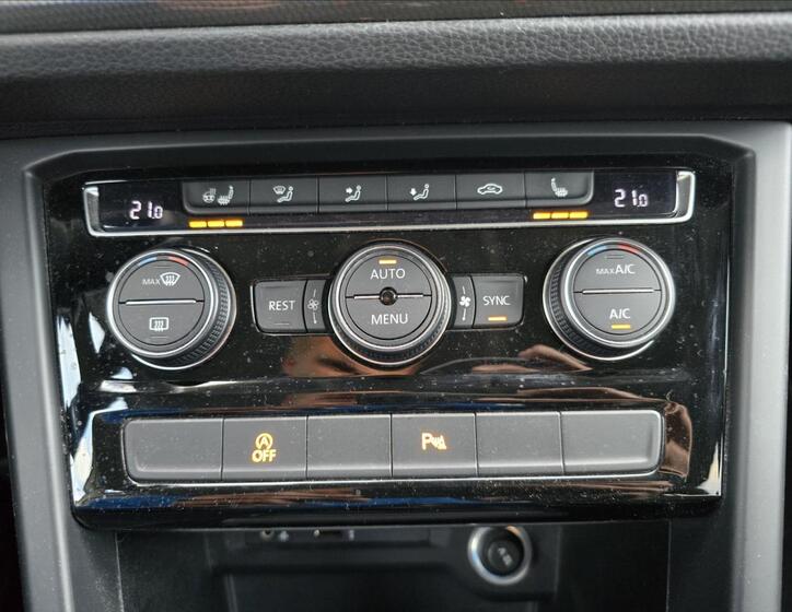 Volkswagen Touran 18