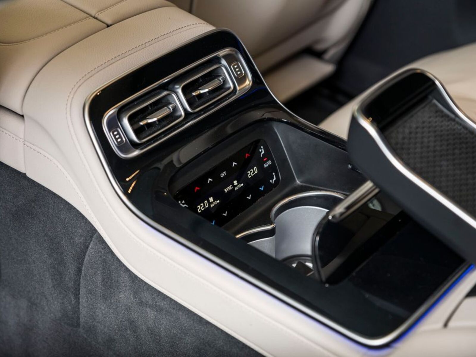 Mercedes-Benz Třídy S 13