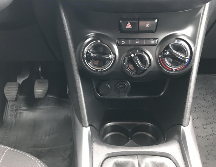 Peugeot 2008 Kombi 1,6 l 73 kw