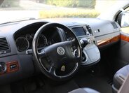 Volkswagen Multivan MPV 2,5 l 128 kw