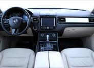 Volkswagen Touareg 20
