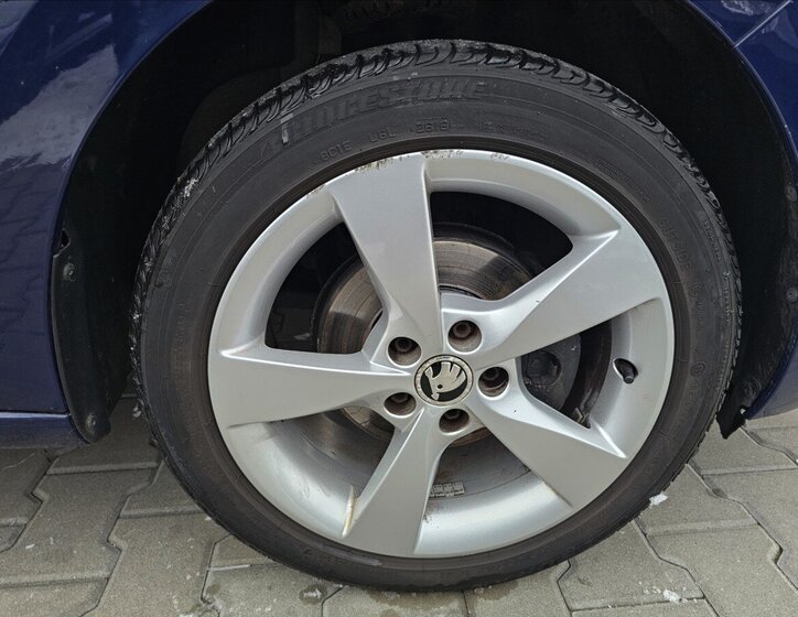 Škoda Rapid Hatchback 1,2 l 66 kw