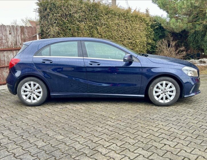 Mercedes-Benz Třídy A Hatchback 1,5 l 80 kw