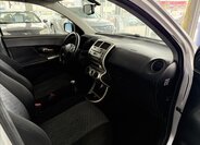 Toyota Urban Cruiser Hatchback 1,3 l 74 kw