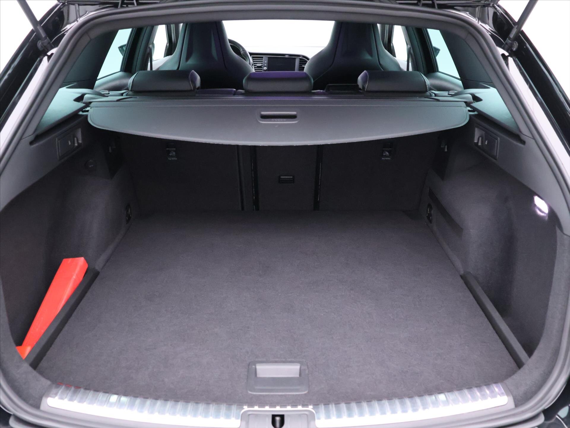 Seat Leon Kombi 2,0 l 221 kw