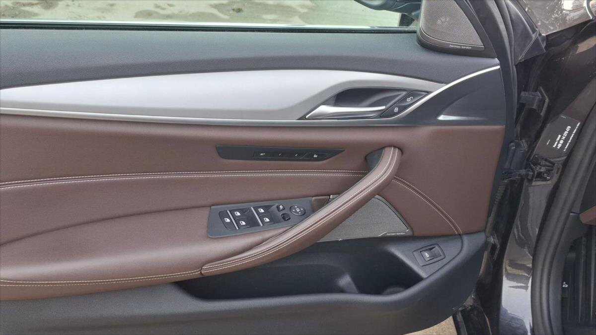 BMW Řada 5 Kombi 2,0 l 140 kw