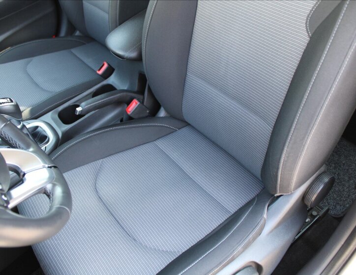 Hyundai i30 Hatchback 1,5 l 80 kw