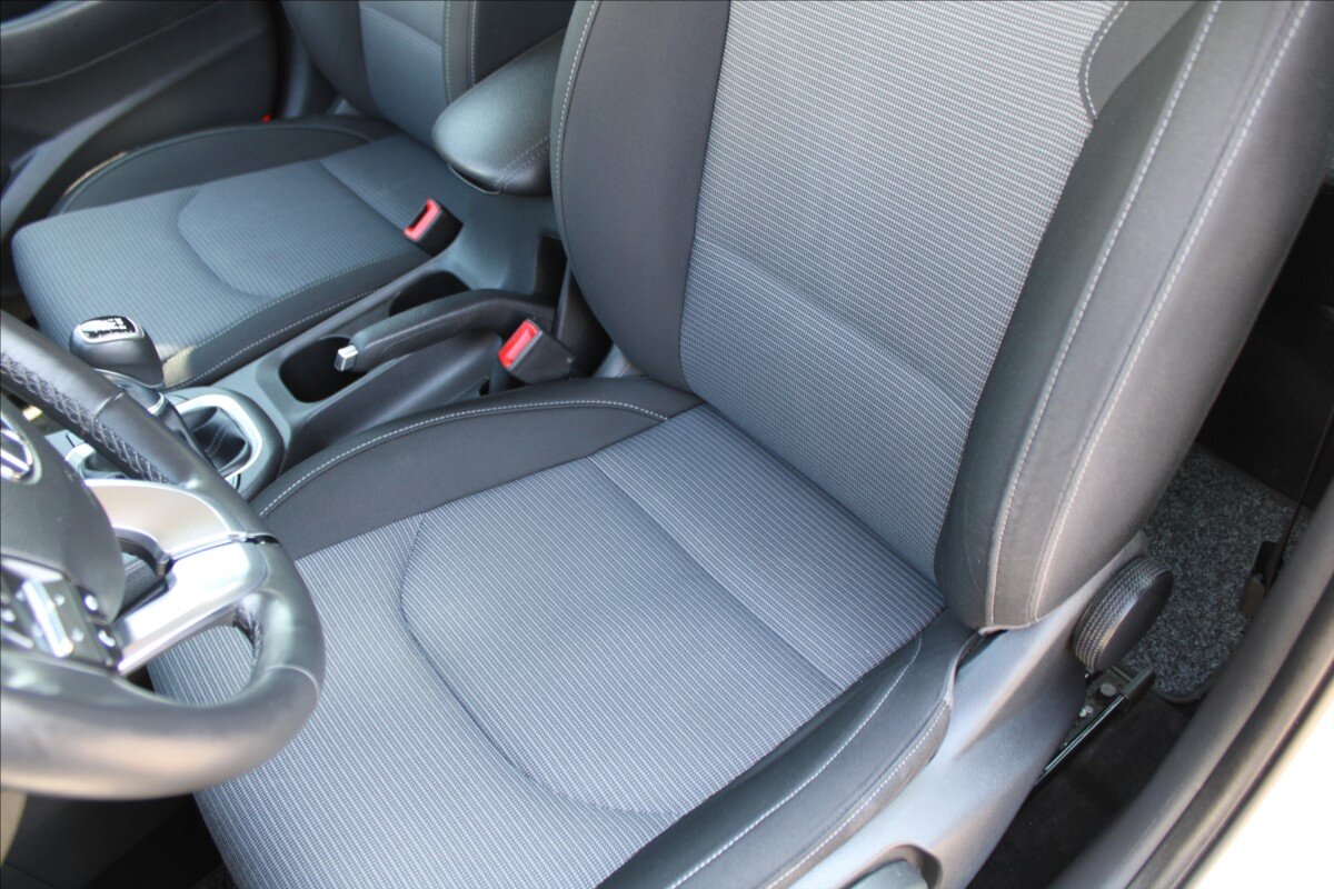 Hyundai i30 Hatchback 1,5 l 80 kw