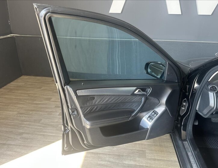 Mercedes-Benz Třídy C Kombi 2,1 l 110 kw