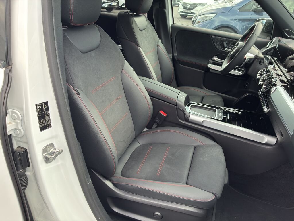 Mercedes-Benz EQB SUV / Terénní 0,0 168 kw