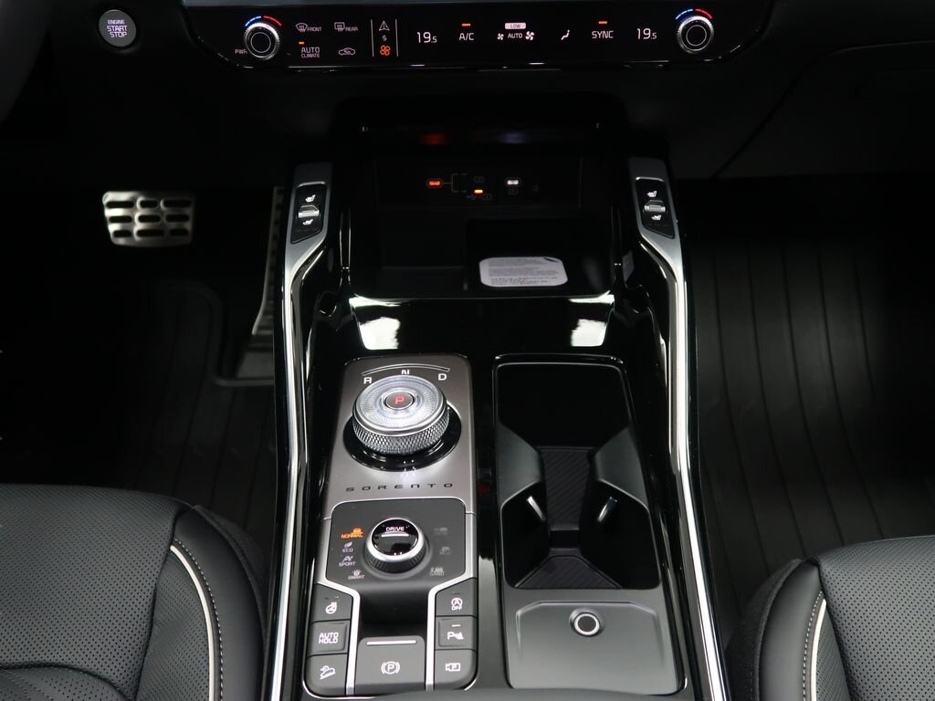 KIA Sorento SUV / Terénní 2,2 l 142 kw