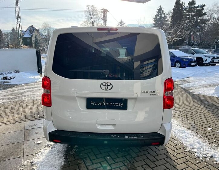 Toyota ProAce Verso VAN-Minibus 2,0 l 106 kw