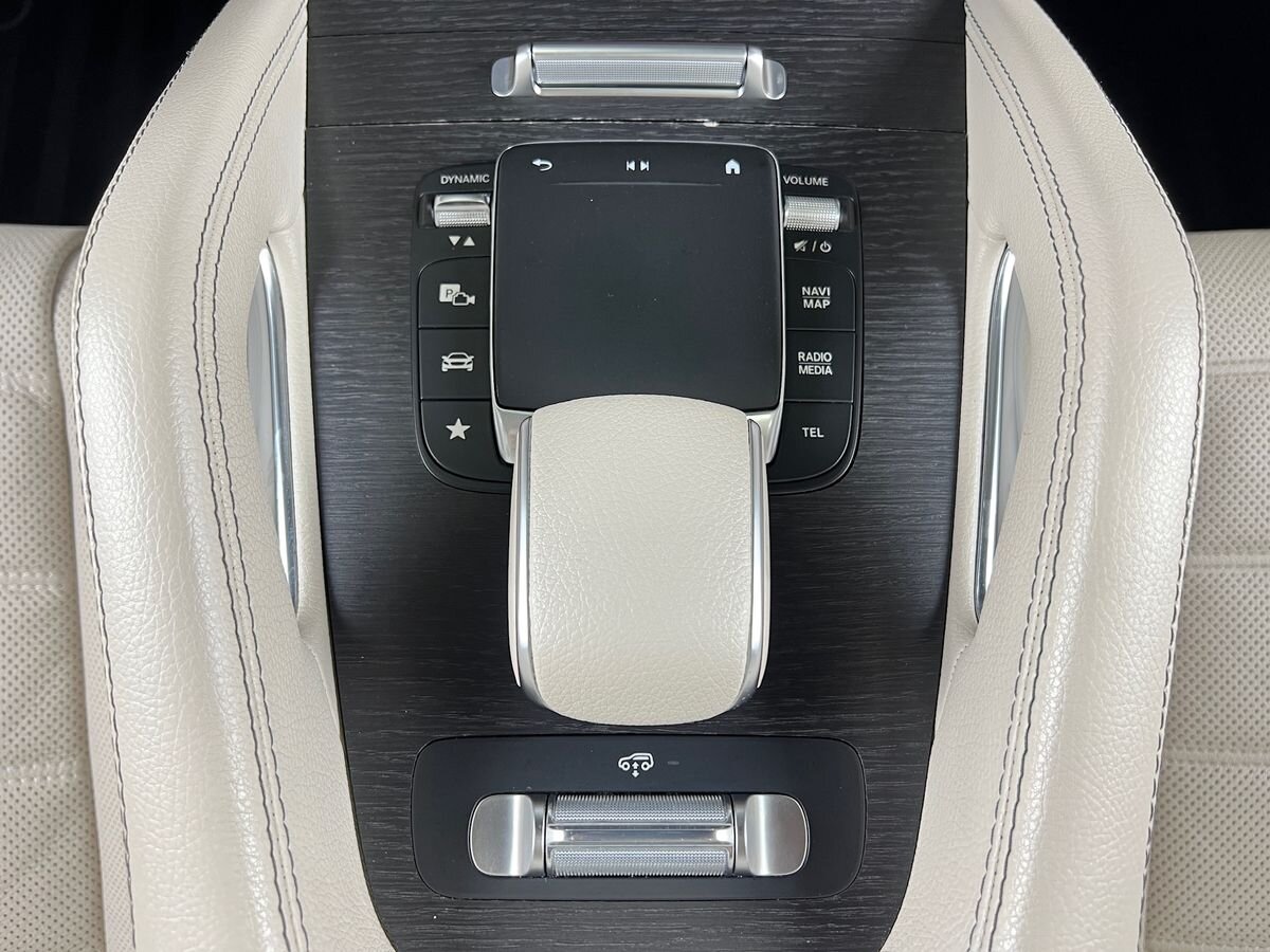 Mercedes-Benz GLS SUV / Terénní 4,0 l 360 kw