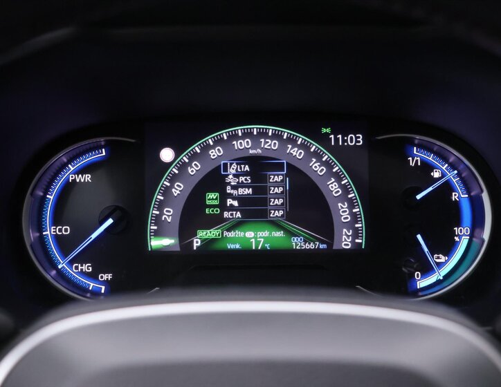 Toyota RAV4 SUV 2,5 l 136 kw