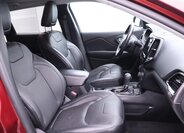 Jeep Cherokee SUV / Terénní 3,2 l 200 kw