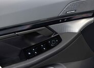 BMW i5 Sedan / Limuzína 0,0 250 kw