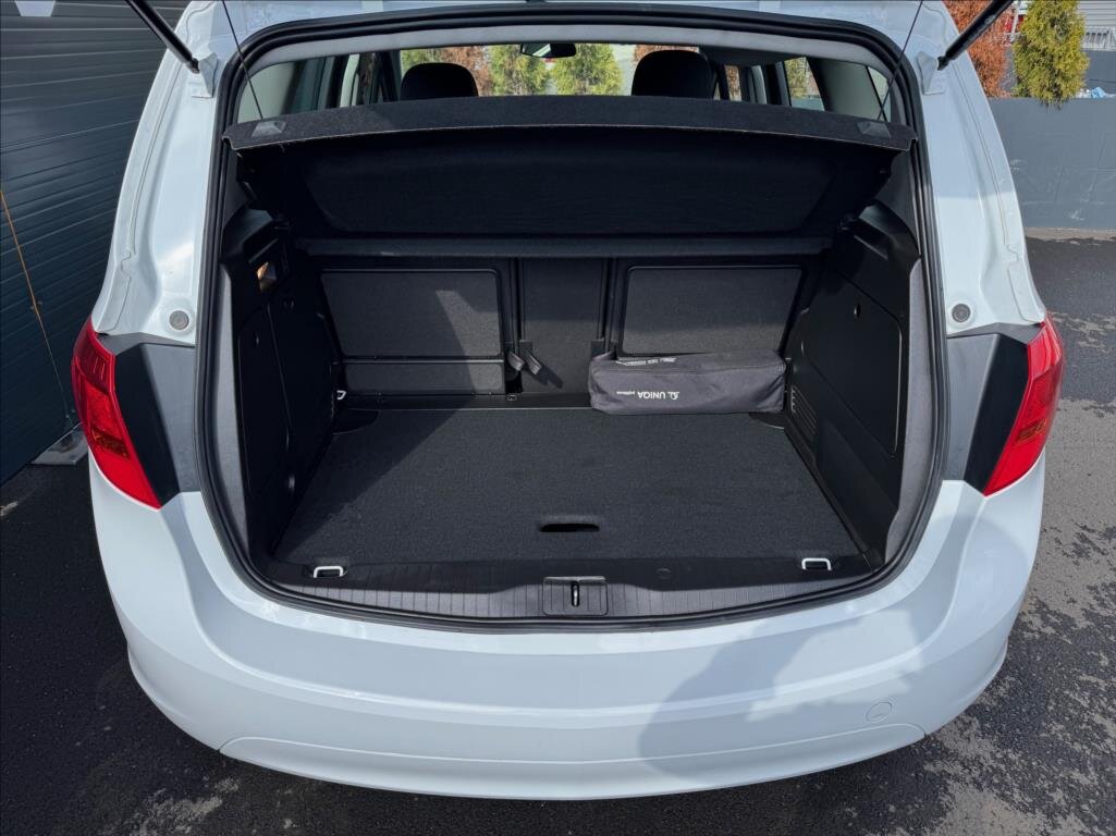 Opel Meriva MPV 1,4 l 74 kw