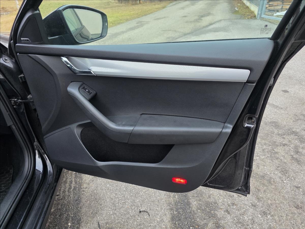 Škoda Octavia Kombi 2,0 l 110 kw