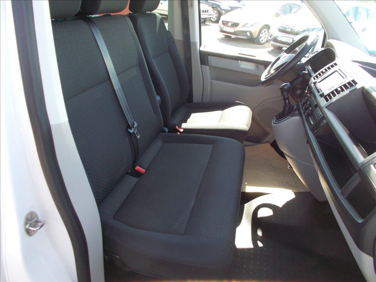 Volkswagen Caravelle MPV 2,0 l 110 kw