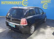 Opel Zafira 4
