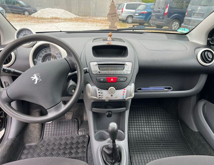 Peugeot 107 8