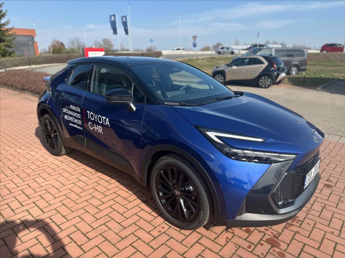 Toyota C-HR Hatchback 1,8 l 72 kw