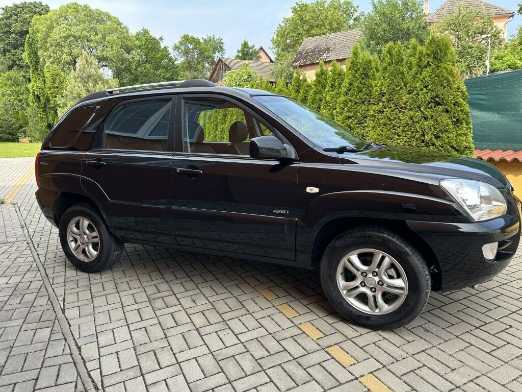 KIA Sportage SUV / Terénní 2,0 l 104 kw