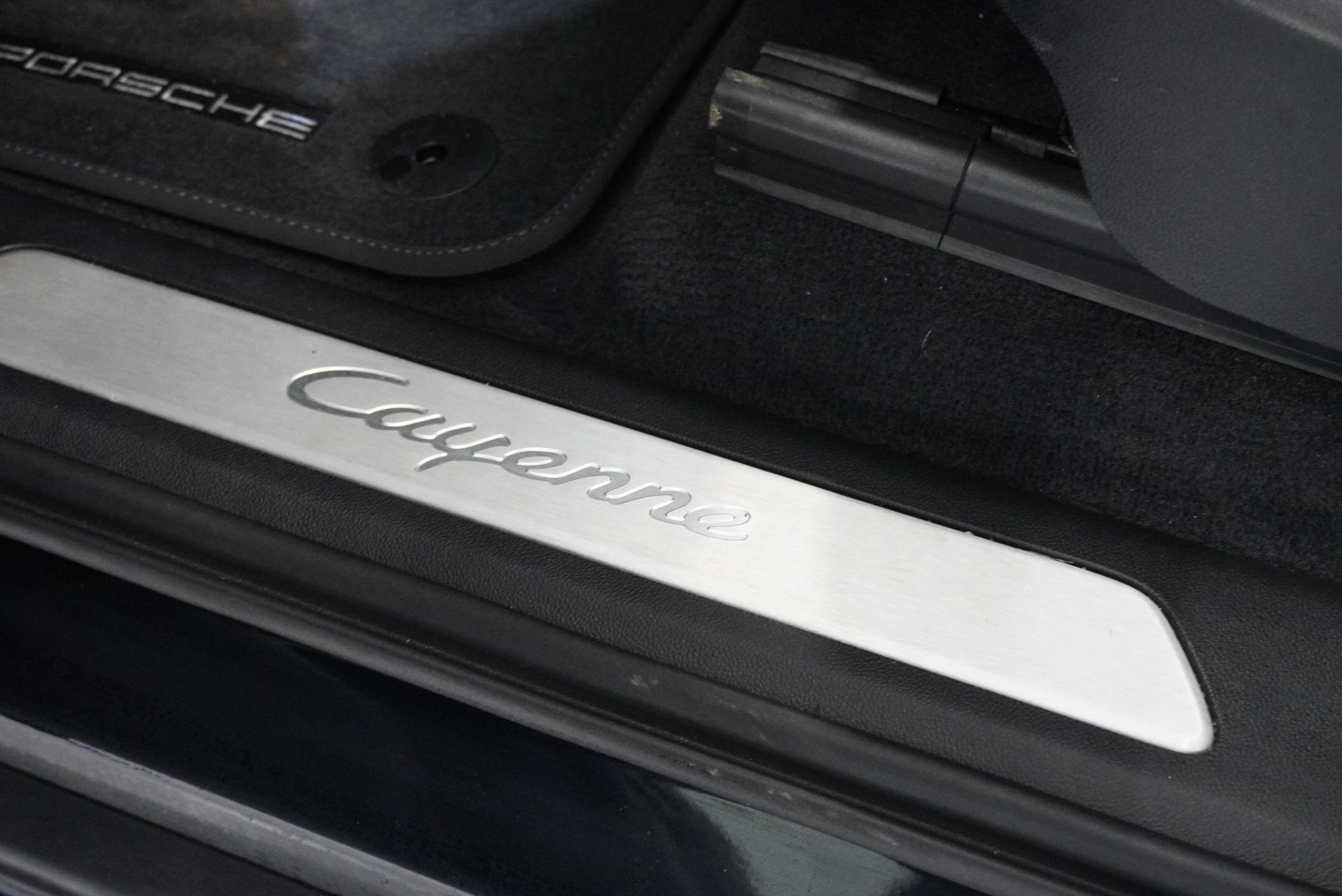 Porsche Cayenne SUV 2,9 l 250 kw