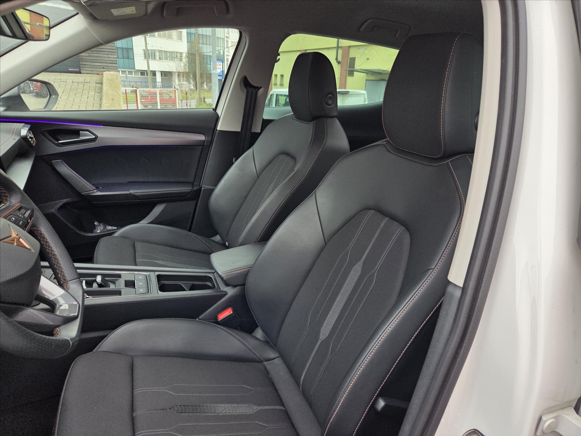 Cupra Formentor SUV / Terénní 2,0 l 110 kw