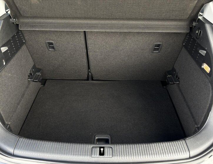 Audi A1 Hatchback 999,0 70 kw