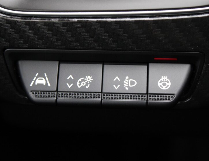 Renault Arkana SUV 1,6 l 105 kw