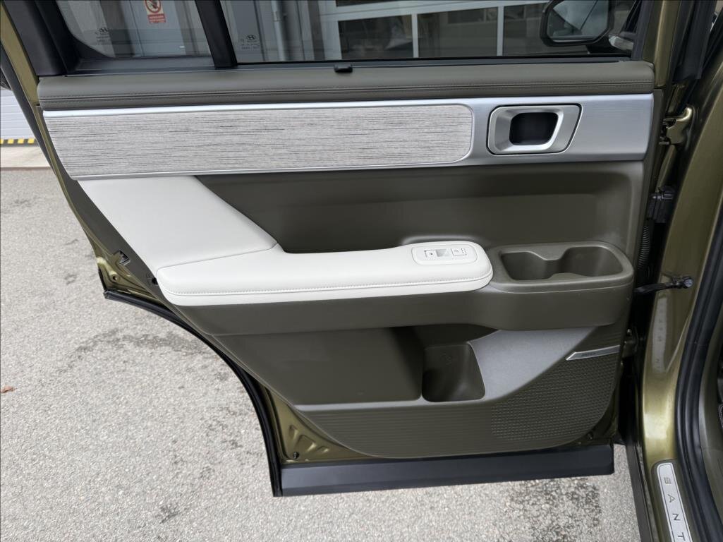 Hyundai Santa Fe SUV 1,6 l 187 kw