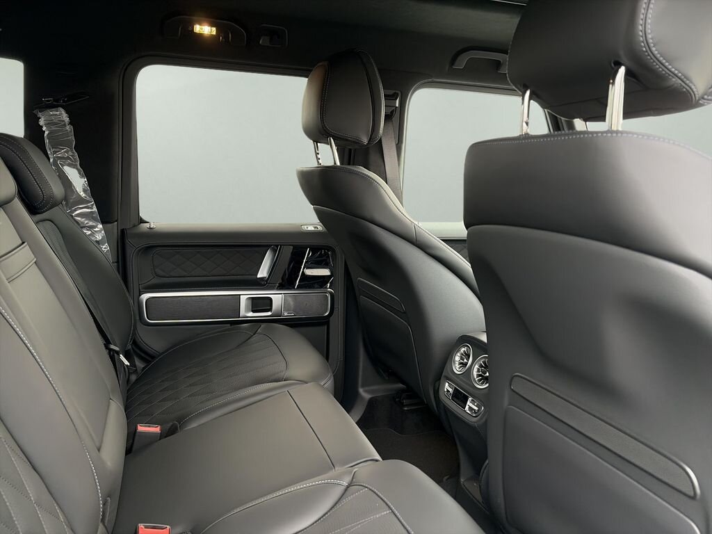 Mercedes-Benz Třídy G SUV / Terénní 0,0 432 kw