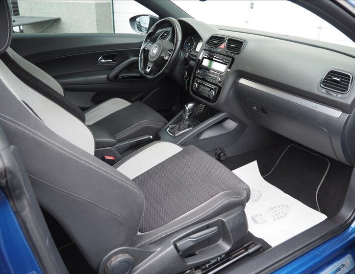 Volkswagen Scirocco Kupé 2,0 l 195 kw