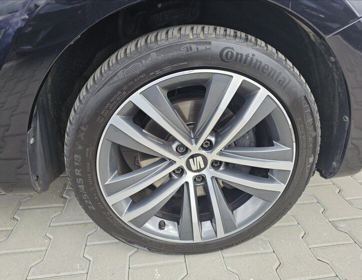 Seat Alhambra Kombi 2,0 l 130 kw