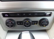 Volkswagen Passat Kombi 1,6 l 88 kw