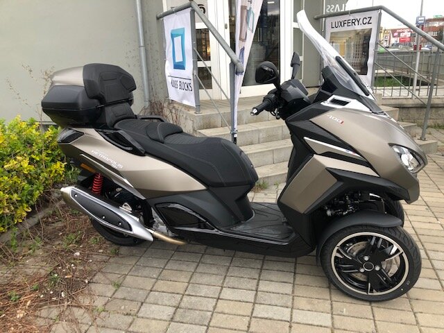 Peugeot Ostatní Kabriolet 400,0 26 kw