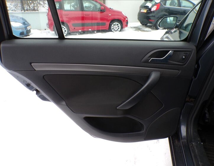 Škoda Octavia Kombi 2,0 l 103 kw