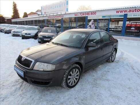 Škoda Superb