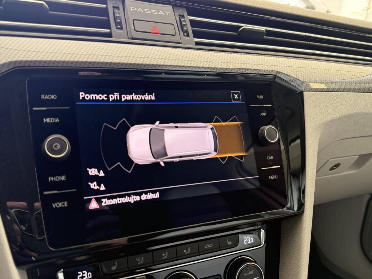 Volkswagen Passat Kombi 2,0 l 140 kw