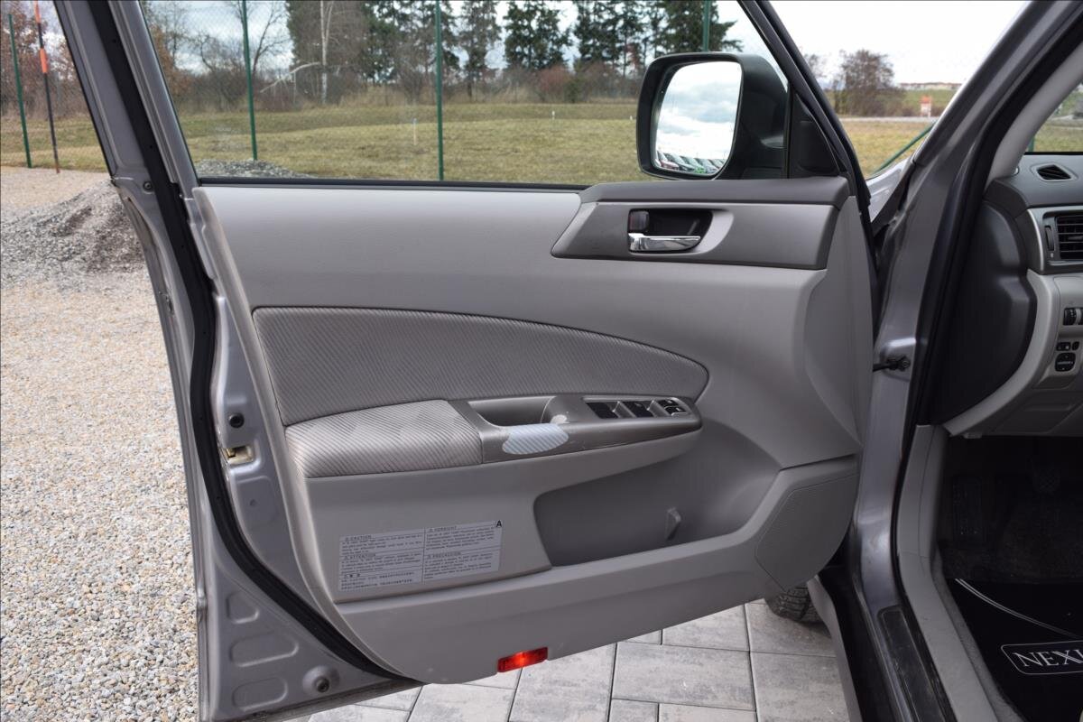 Subaru Forester SUV 2,0 l 110 kw