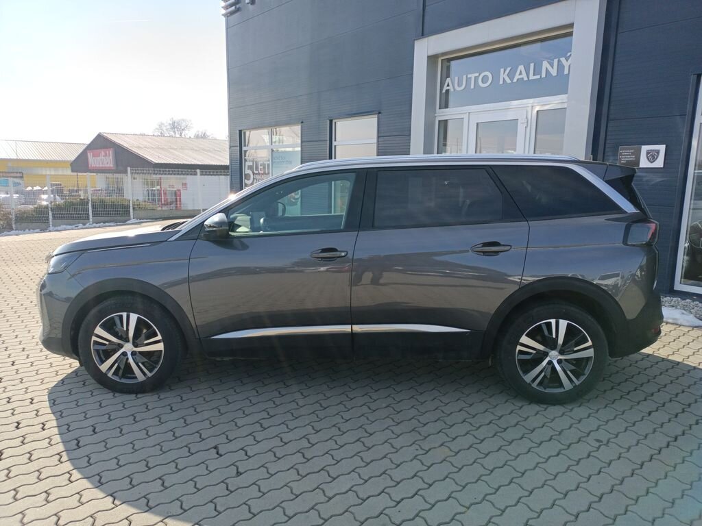 Peugeot 5008 SUV / Terénní 1,5 l 96 kw