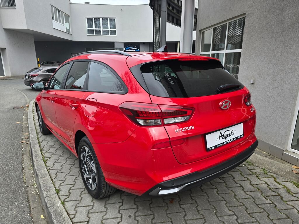 Hyundai i30 Kombi 1,6 l 110 kw
