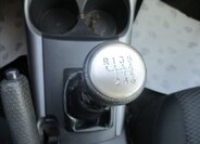 Toyota RAV4 SUV / Terénní 2,2 l 100 kw